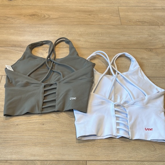 Muses Only Two Bras Size 4 - Picture 2 of 4